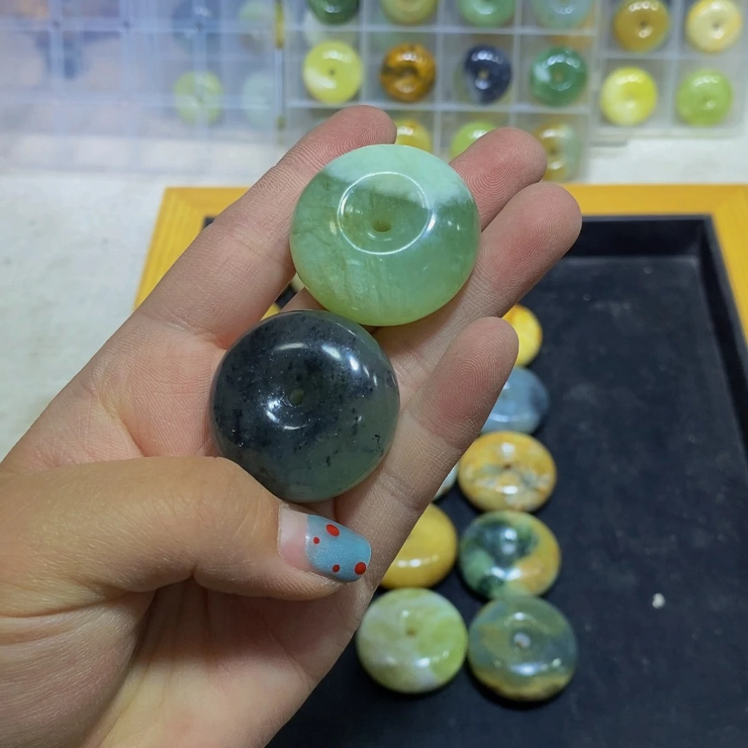 蛇纹石玉未镶嵌毛衣链11