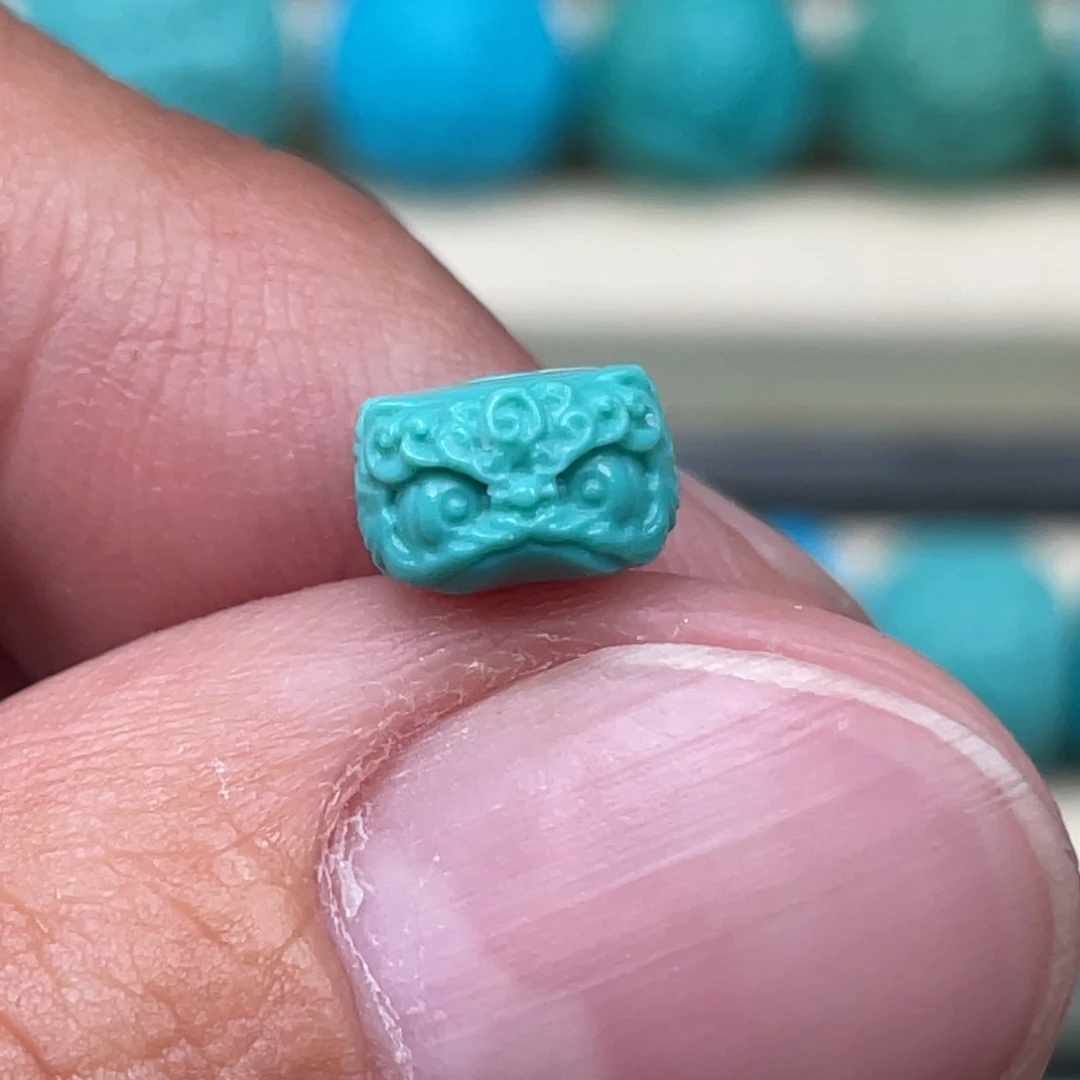 绿松石挂件未镶嵌7.6×2mm