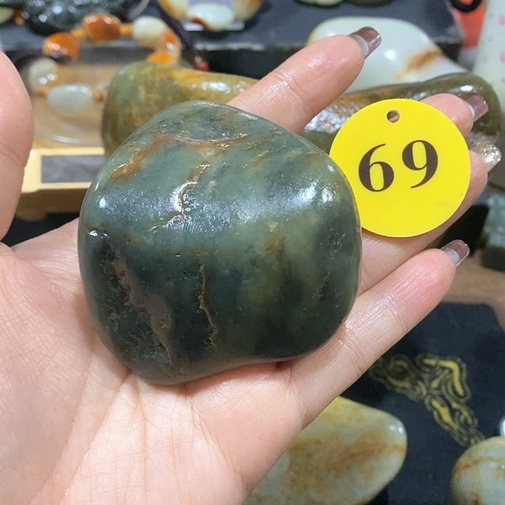 未镶嵌和田玉（糖玉）挂件