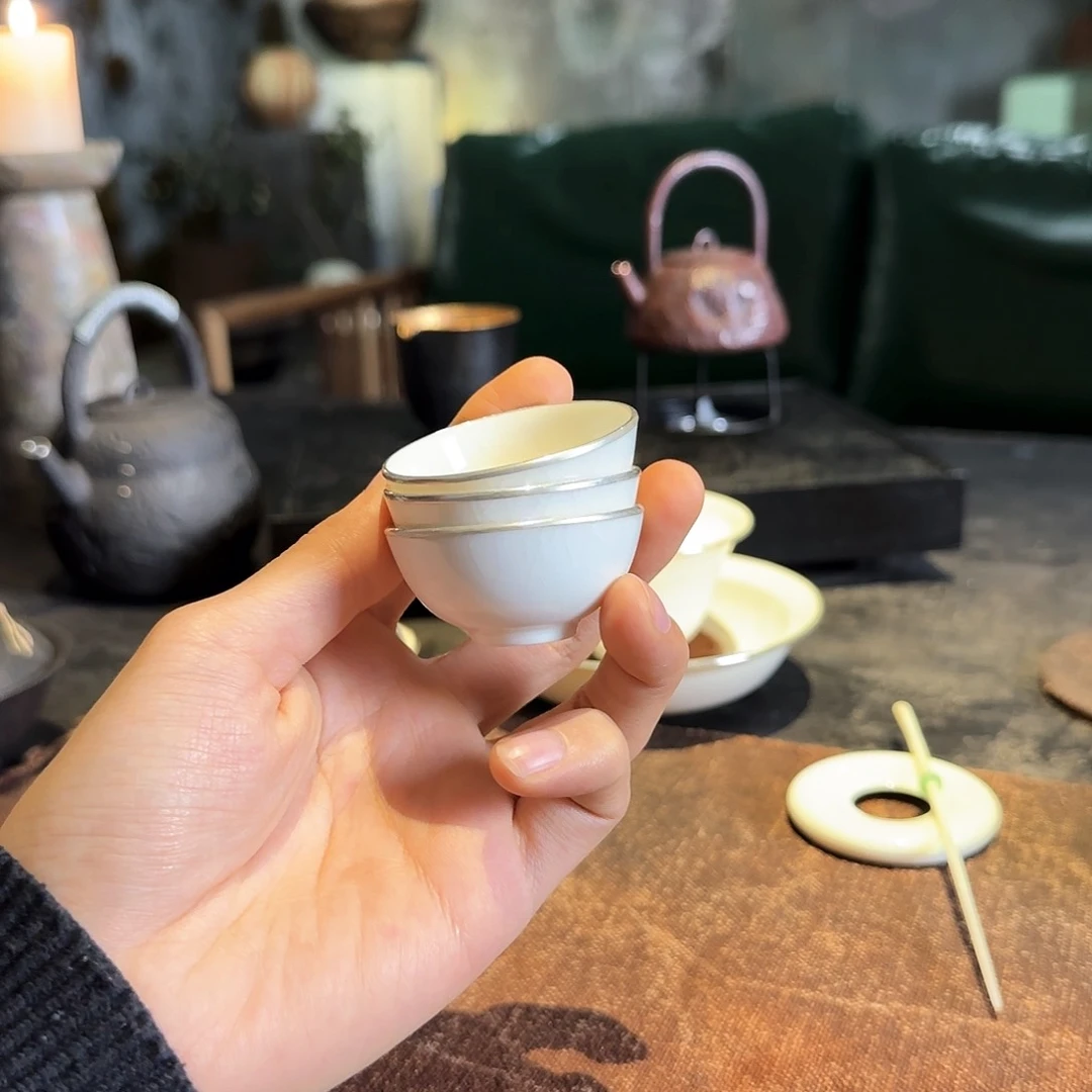 景德镇陶瓷艺术品手作