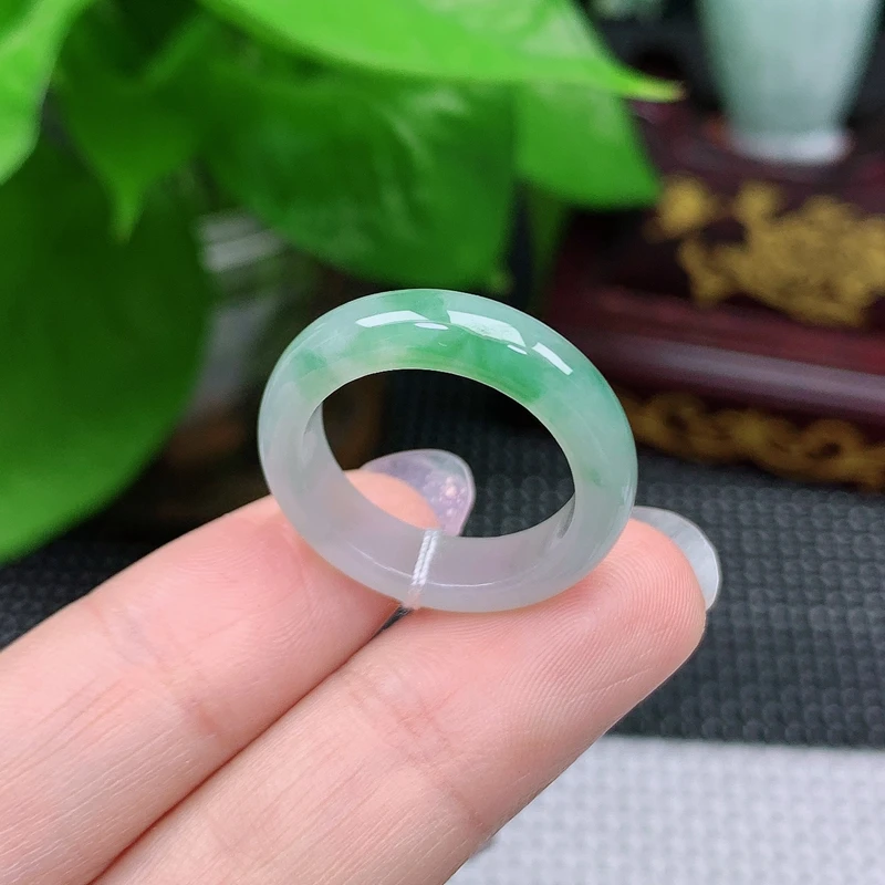 A0027天然缅甸翡翠A货飘绿花戒指戒圈16*17圈内径17.8mm