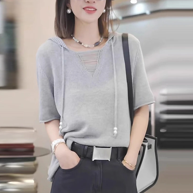 慵懒风时尚连帽针织衫2025春季新款减龄气质百搭淑女甜美洋气上衣