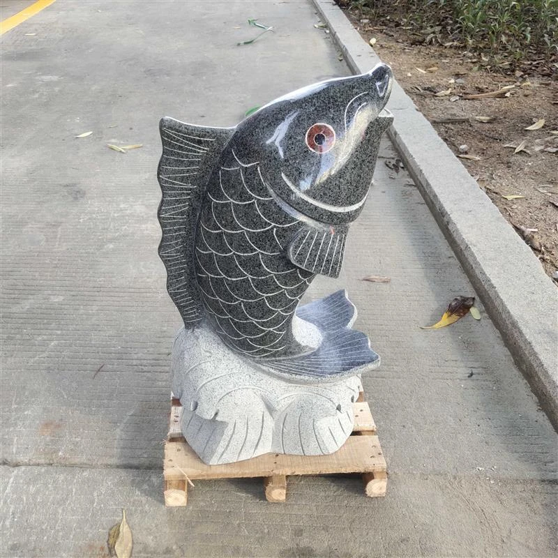 60高喷水鲤鱼建筑吐水鲤鱼招财园林陶瓷景观喷泉装置家用创意雕刻
