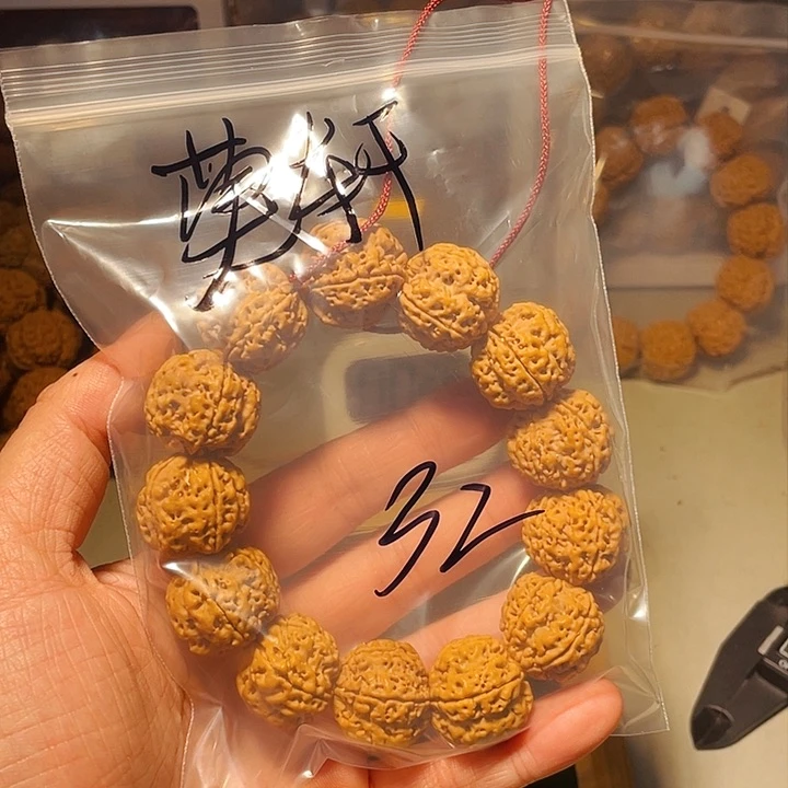 金刚菩提手串莫*尼泊尔