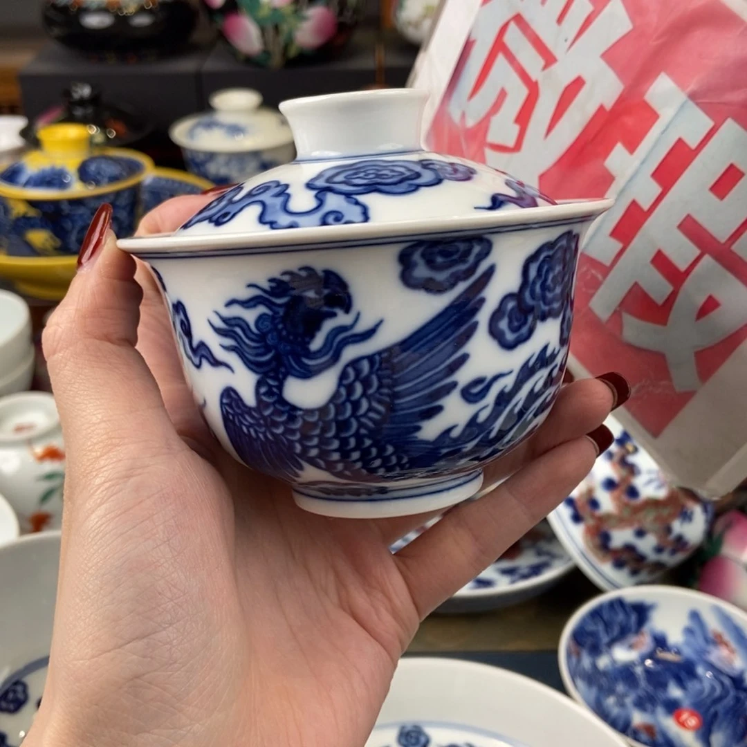 陶瓷艺术家的作品是一种
