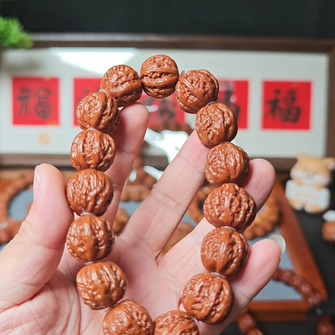 文玩核桃手串红皮深纹肉筋八楞磨盘手持