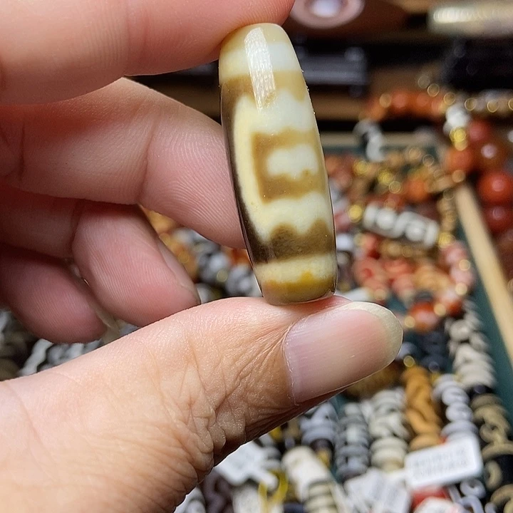 未镶嵌玛瑙/玉髓珠宝半成品
