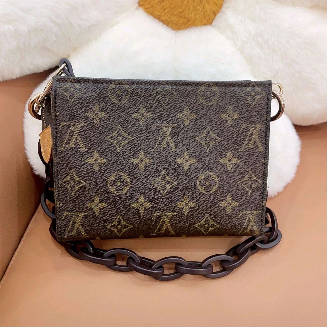 修复品洗漱19手拿包/GW
