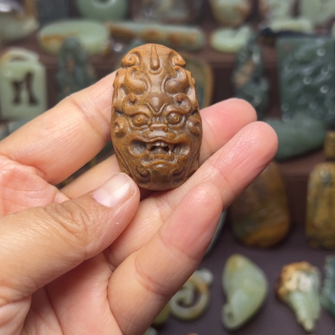 【闪购商品】岫岩河磨玉（透闪石质玉）未镶嵌颈饰