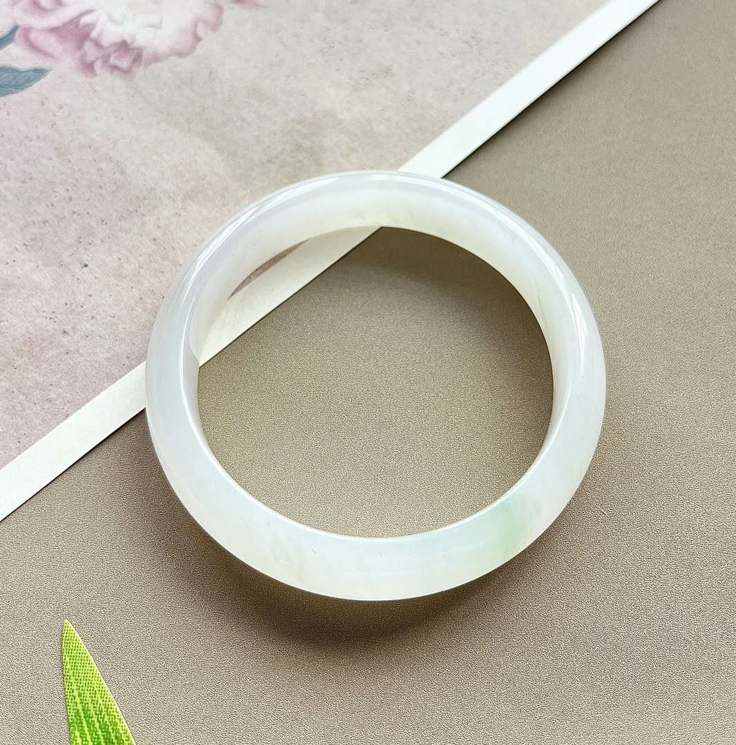 冰透天山翠精美女士正圈显白百搭镯   多样性发货