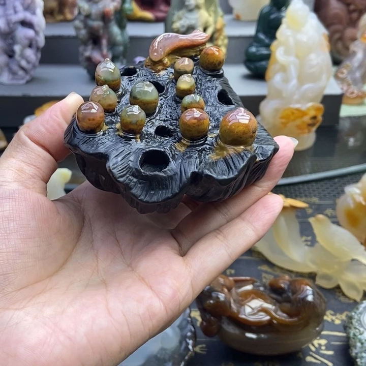 未镶嵌其他石英质玉