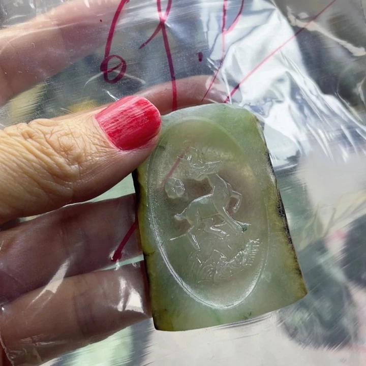 定制翡翠未镶嵌毛货