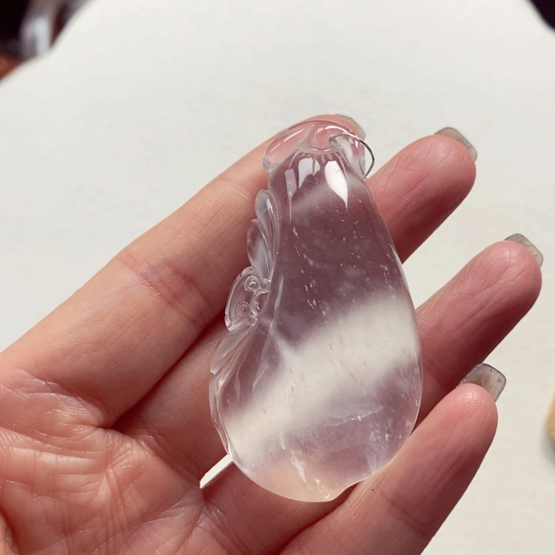 石英质玉未镶嵌颈饰