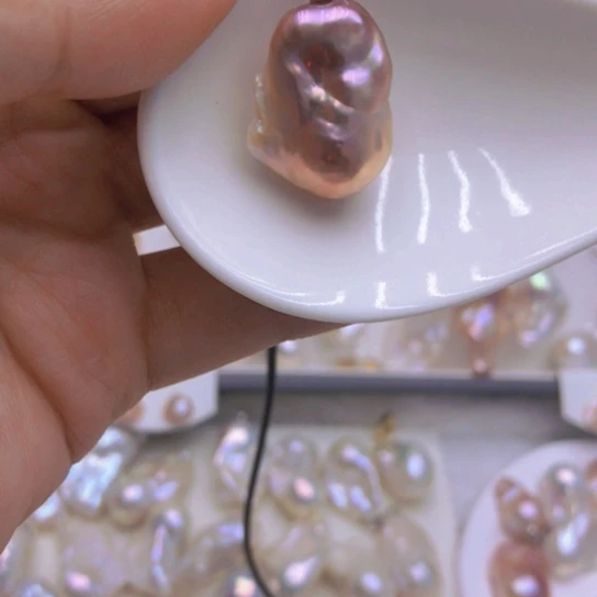 淡水珍珠未镶嵌颈饰