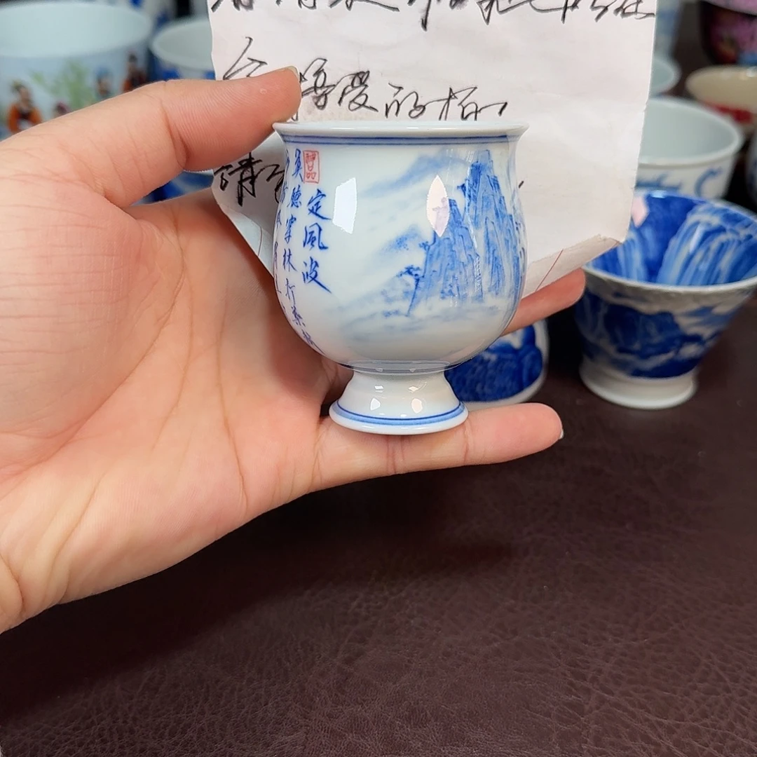 现代景德镇陶瓷盖碗