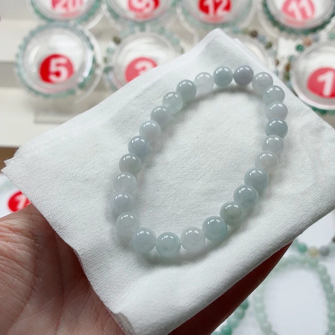 翡翠未镶嵌手链卡7.6（货尾）