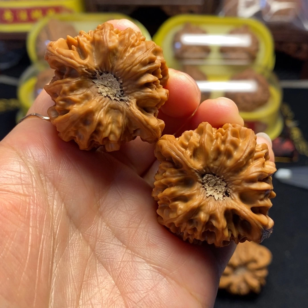 把件桃核龙门涧39