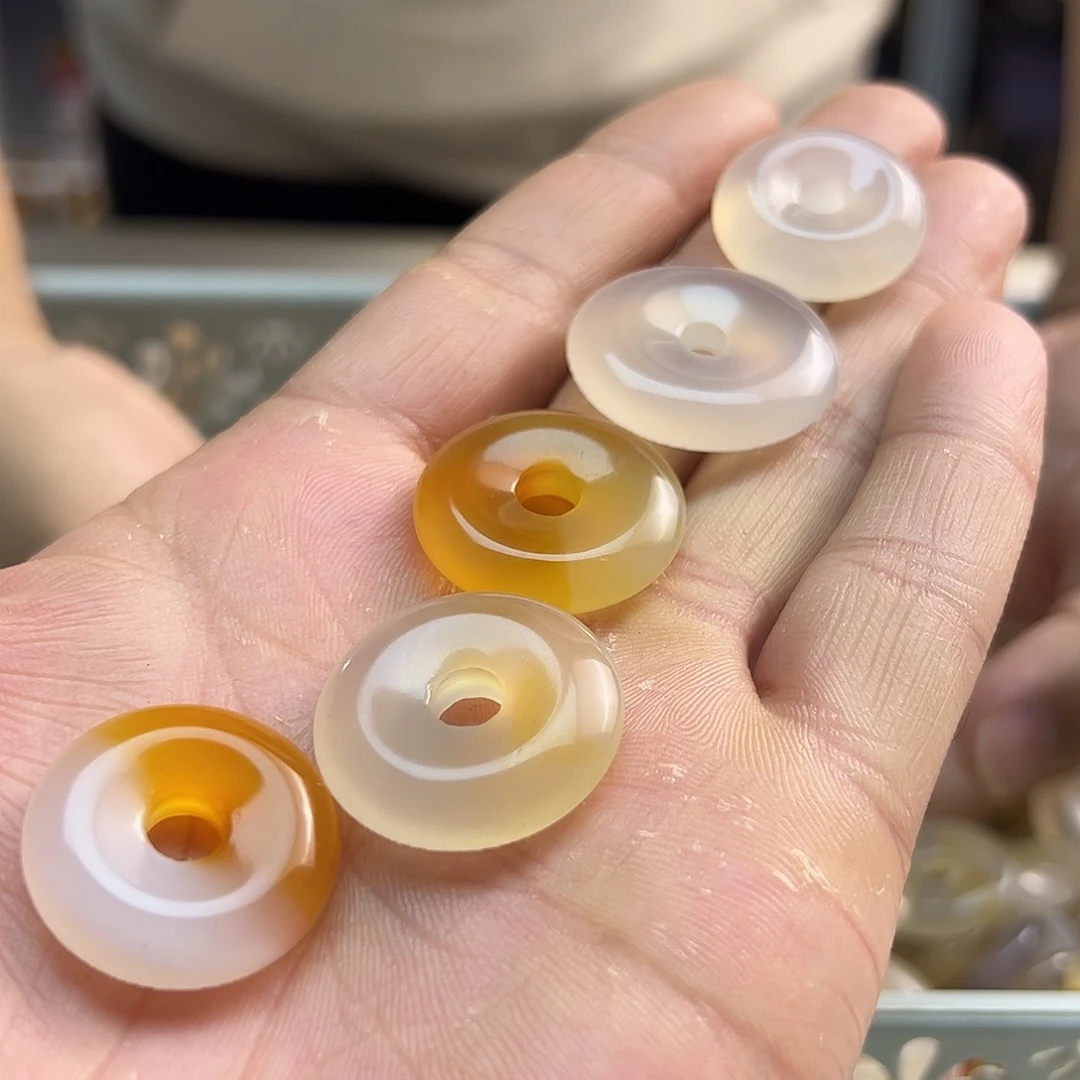 玛瑙/玉髓合金颈饰