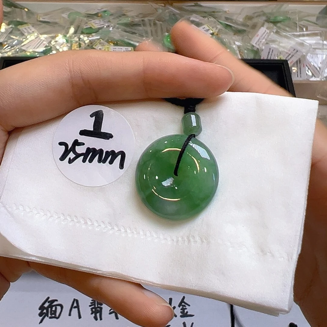 翡翠未镶嵌吊坠(不含链)翡翠