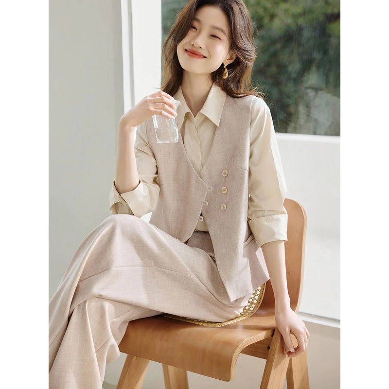 沫晗依美优雅气质改良新中式马甲阔腿裤套装2025秋季新款通勤套装