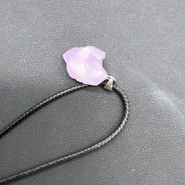 紫晶颈饰未镶嵌一****。