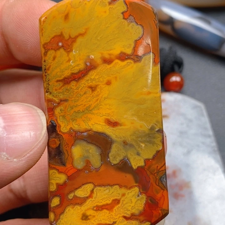 玛瑙/玉髓颈饰未镶嵌z****n