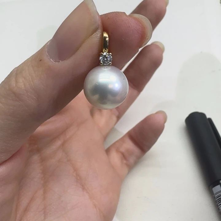 海水珍珠18K金镶嵌颈饰