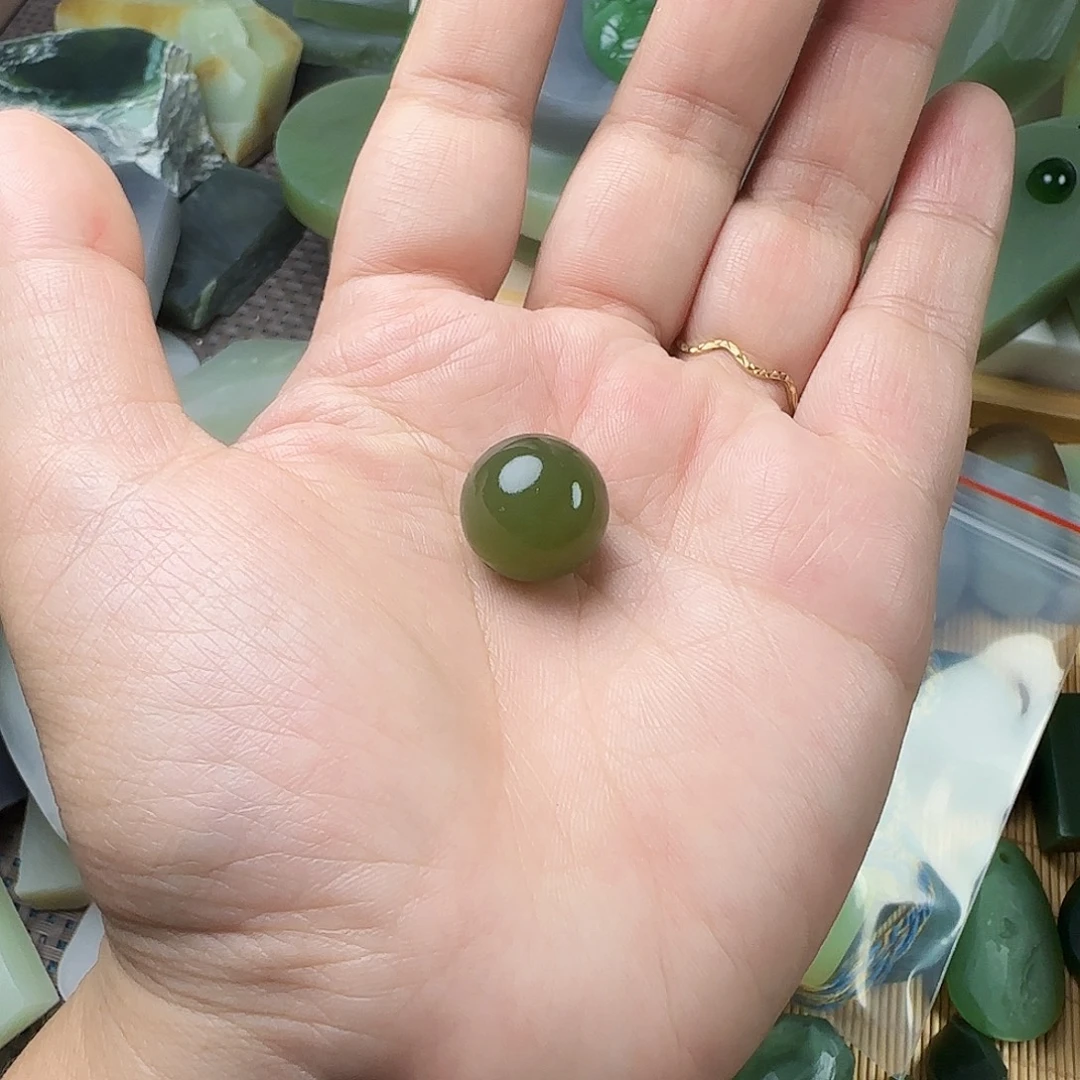 十***艺颈饰未镶嵌和田玉