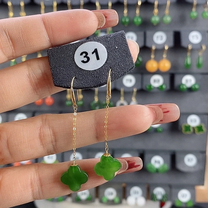 和田玉耳饰18K金镶嵌