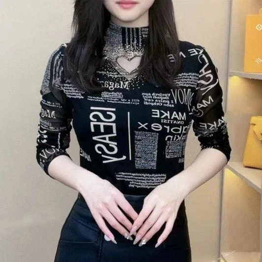 COS MOCO UR薄款/加绒打底衫女洋气网纱烫钻上衣秋冬新款