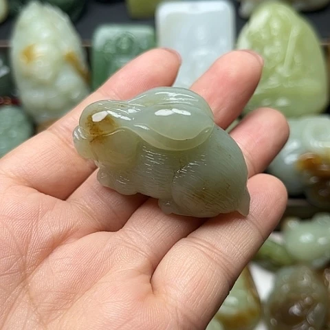 颈饰未镶嵌和田玉
