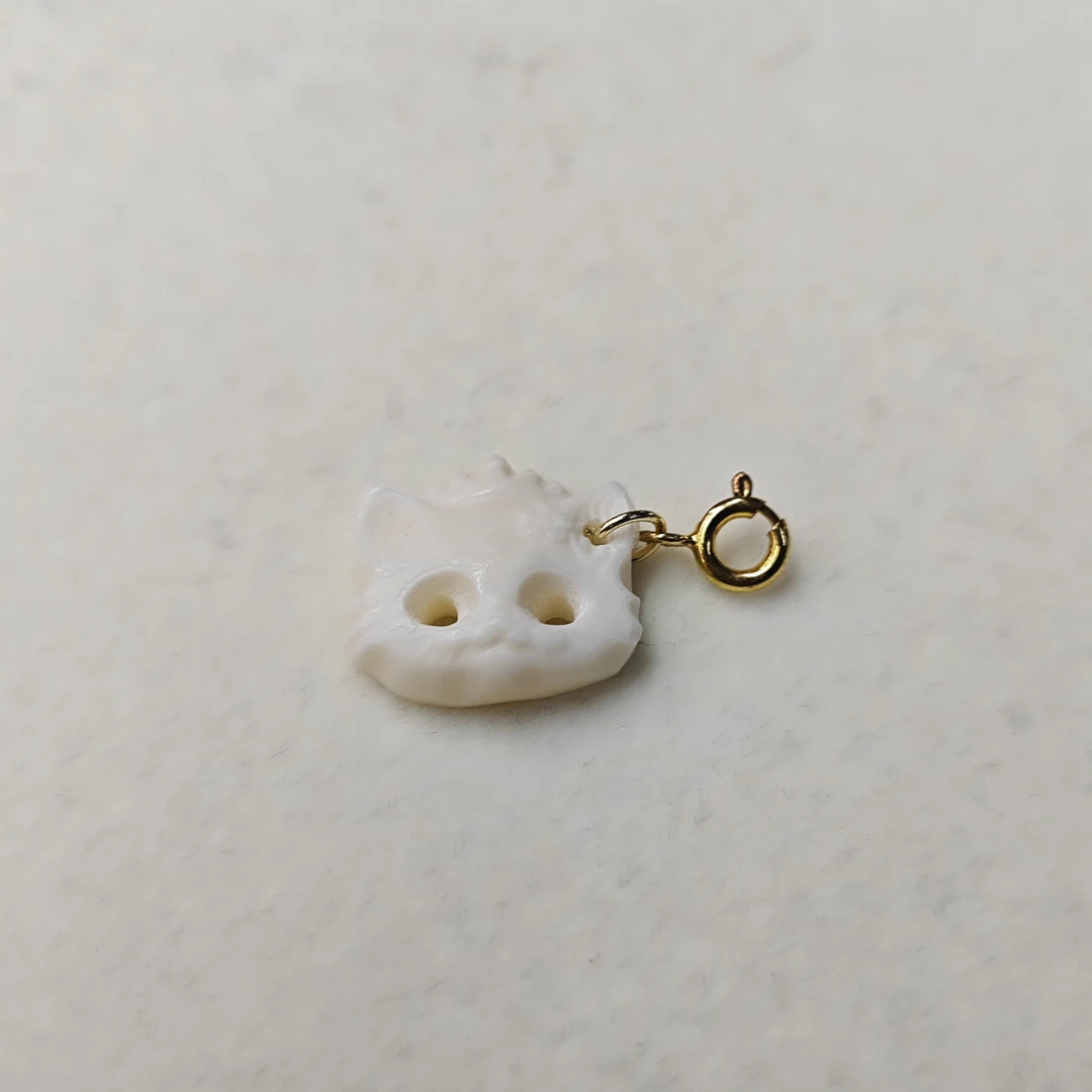 驼骨小猫吊坠F494 hn