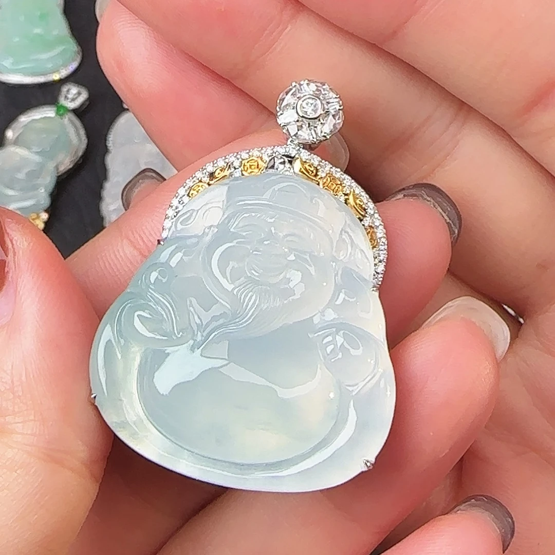 翡翠18K金镶嵌颈饰一刀切财神