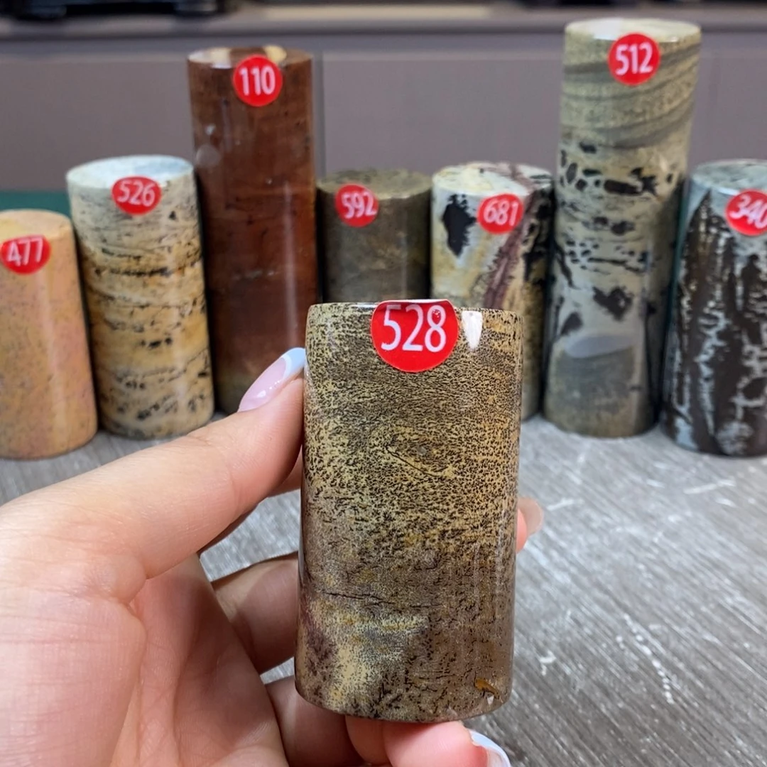 石材广西国画石草花石