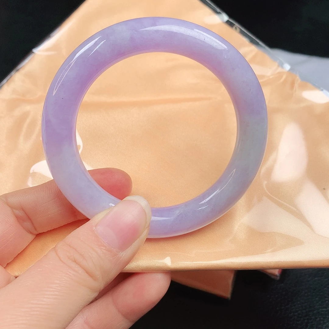 翡翠手镯未镶嵌89xxcvvv