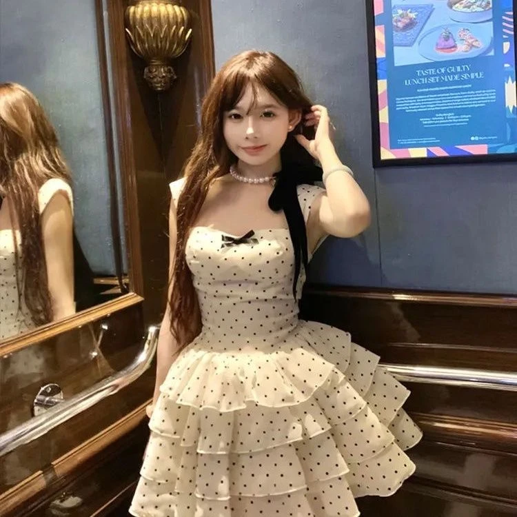 法式甜美学院风辣妹少女波点蓬蓬裙小个子夏季新款收腰小众女装