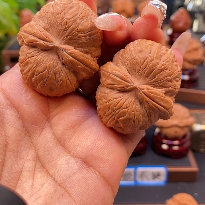 文玩核桃吊坠43全品元宝