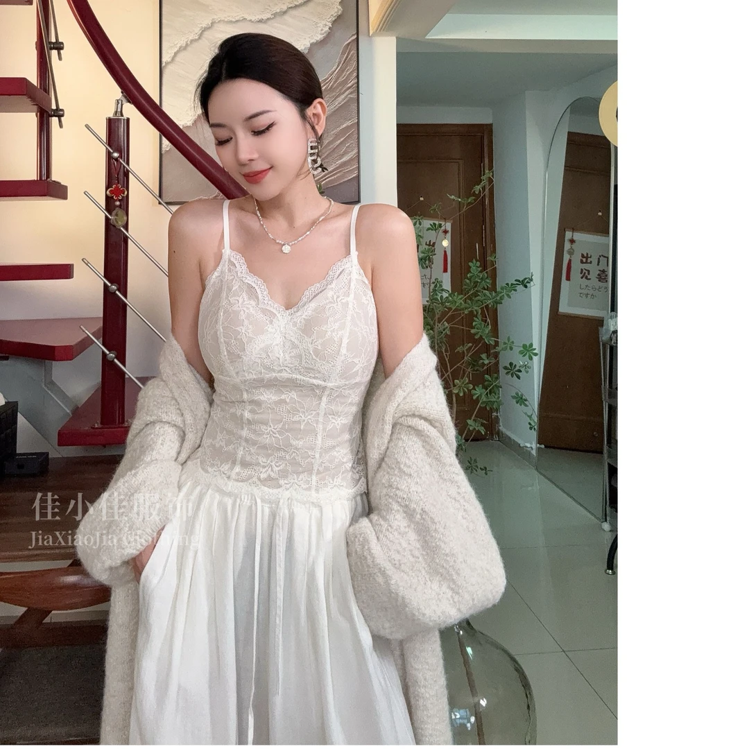 【原版】秋冬磨毛氛围感ins蕾丝美背吊带女自带胸垫修身打底背心