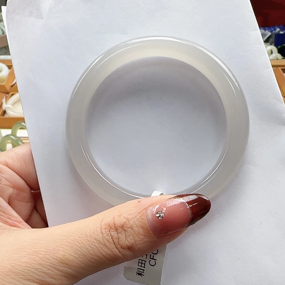 和田玉手镯未镶嵌56-57