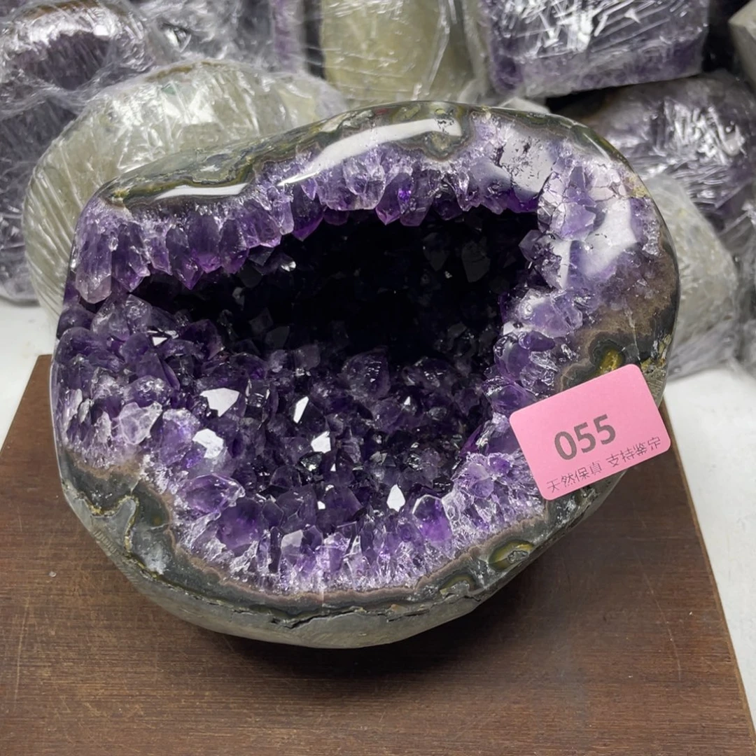 未镶嵌水晶大型摆件（非配饰）