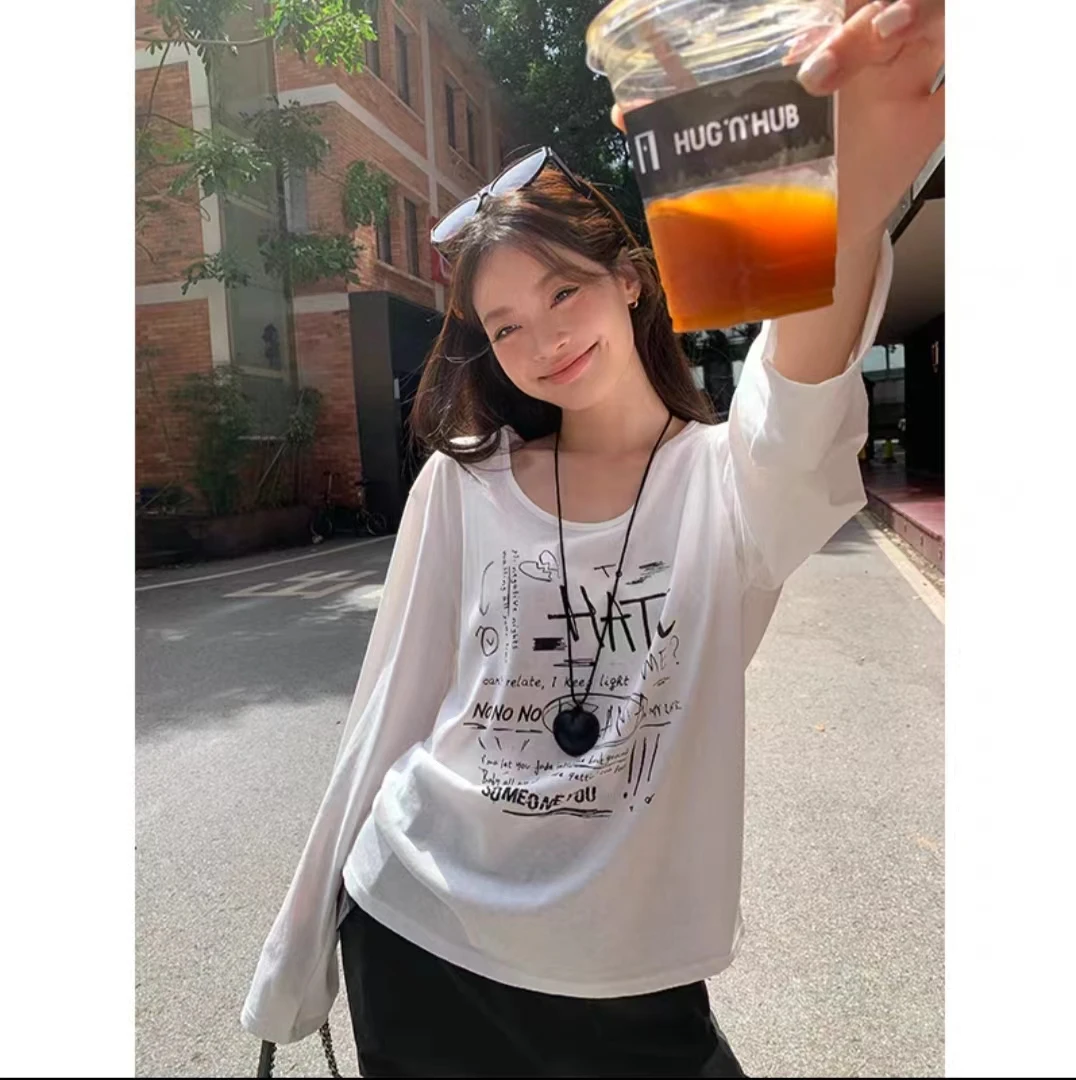 清清 宋正恩肌理感打底衫女秋冬宽松涂鸦印花慵懒长袖t恤ST583