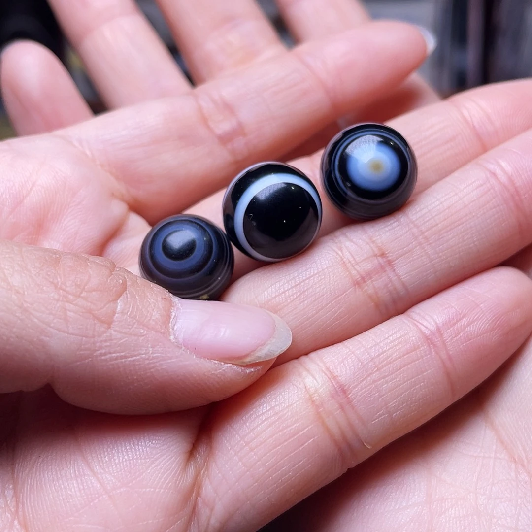 小***哈玛瑙/玉髓未镶嵌珠宝奇石