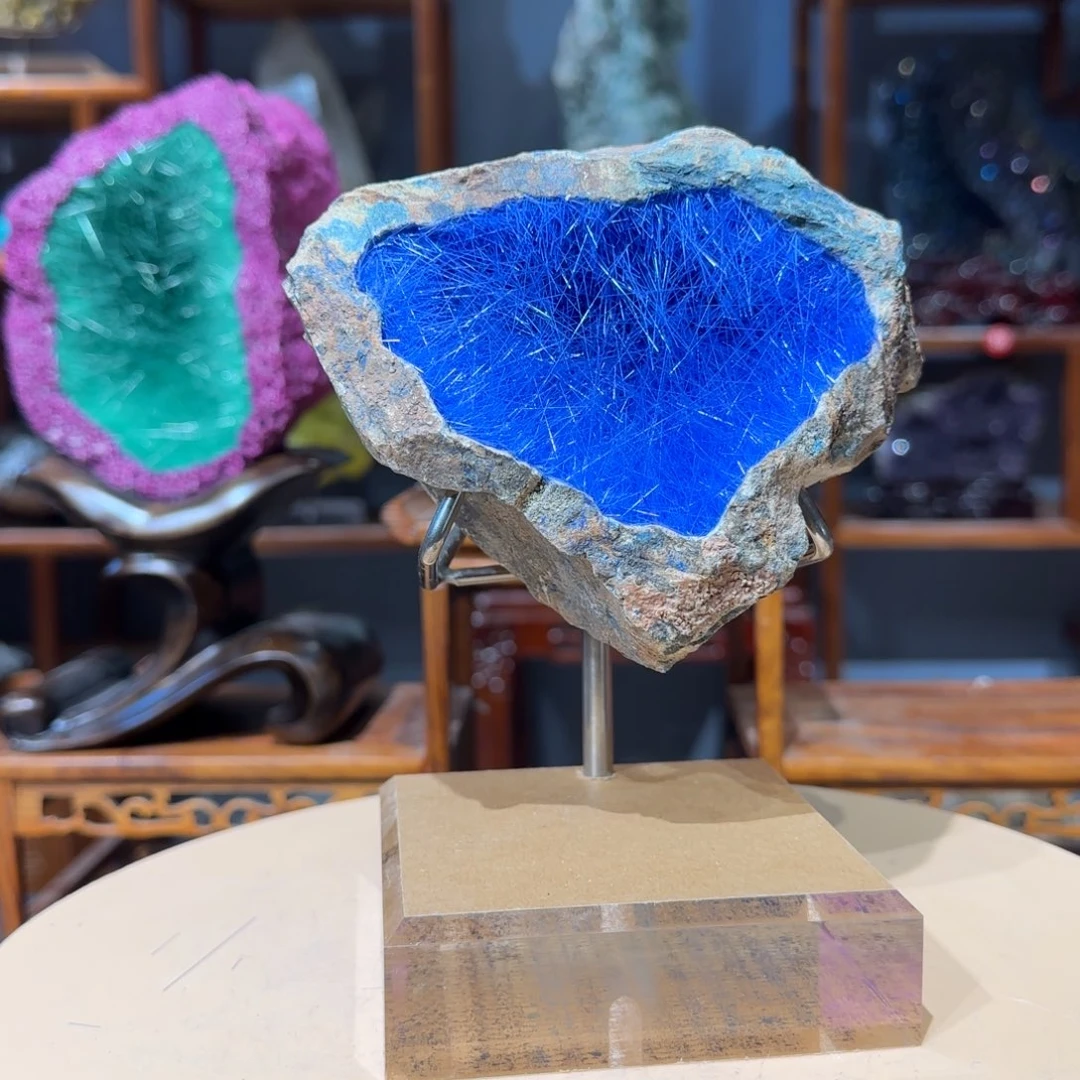 吾***足石材蓝铜矿发晶11111