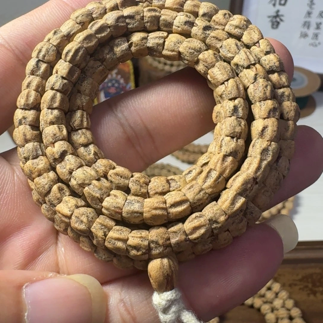 柏香籽/百香籽吊坠