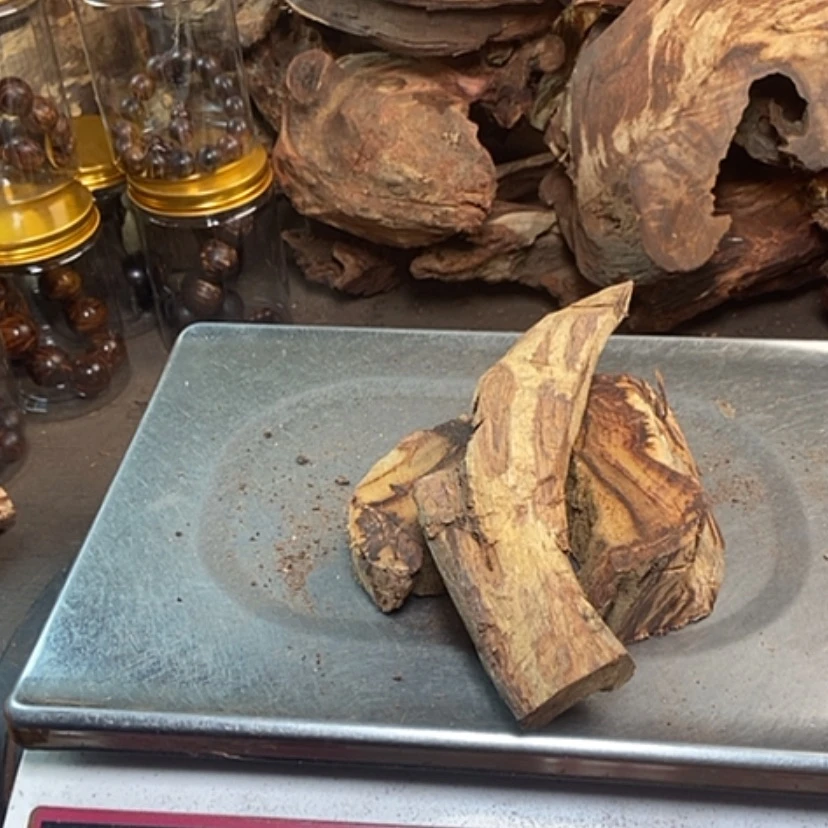【闪购商品】黄花梨/降香黄檀今****