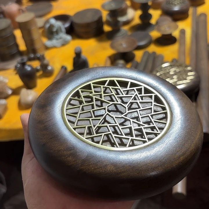楠木金丝楠木的制作方法