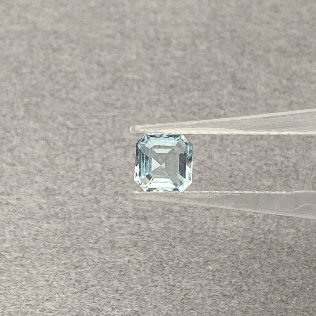 海蓝宝-0.96ct（01098669）0827
