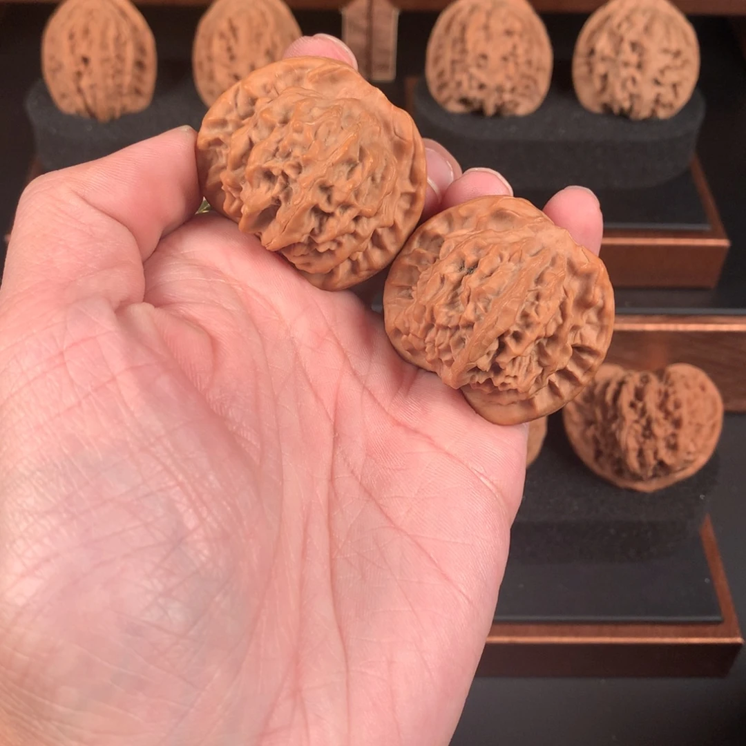 文玩核桃吊坠秦公子