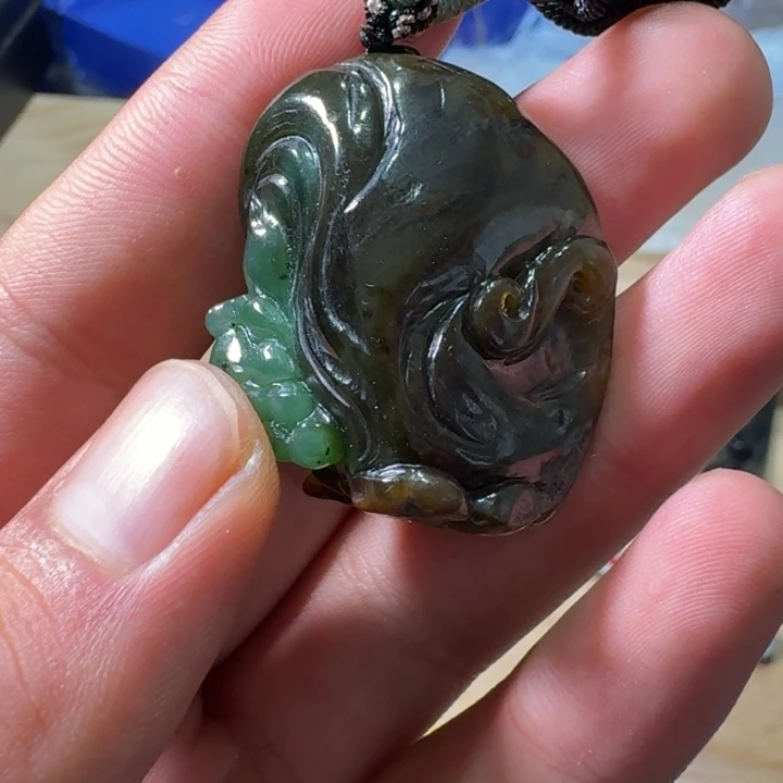 未镶嵌和田玉（糖玉）挂件