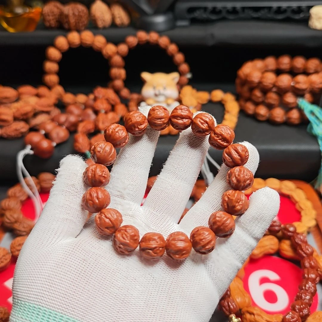 文玩核桃手串京八棱赤龙楸子核桃手串